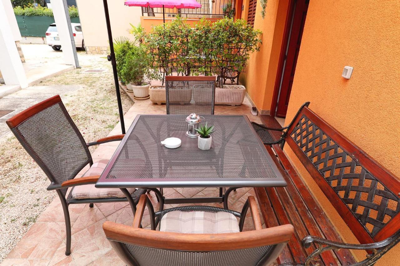Apartmani Strpic Biograd Na Moru Dış mekan fotoğraf