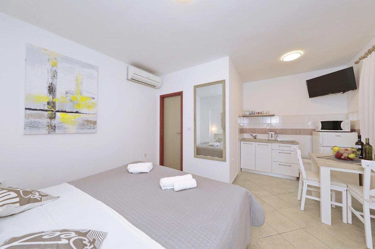 Apartmani Strpic Biograd Na Moru Dış mekan fotoğraf
