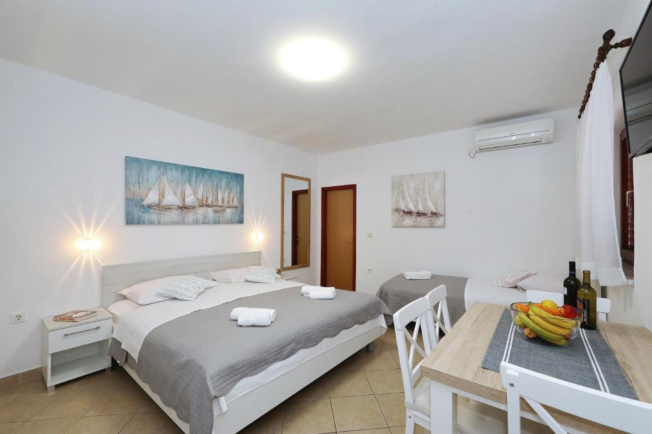 Apartmani Strpic Biograd Na Moru Dış mekan fotoğraf