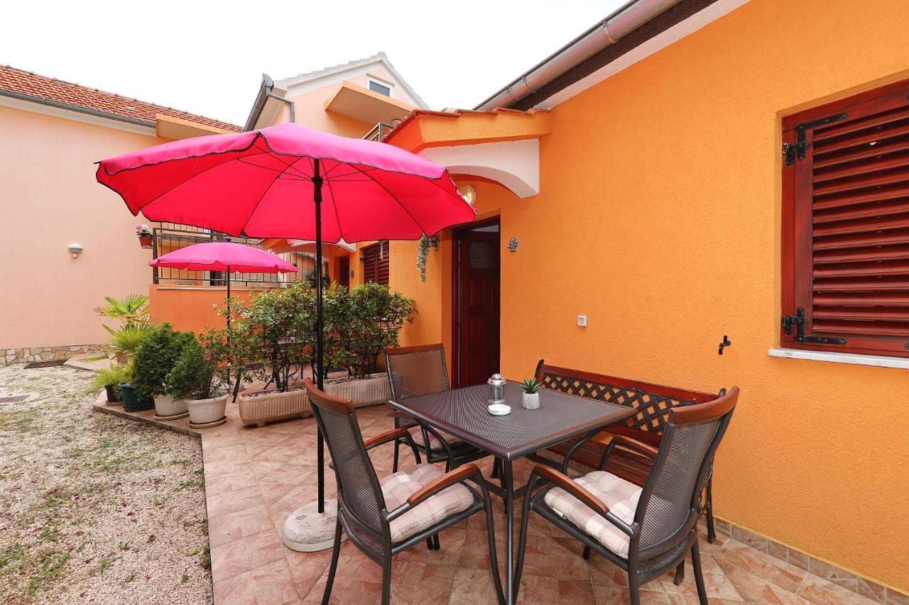 Apartmani Strpic Biograd Na Moru Dış mekan fotoğraf