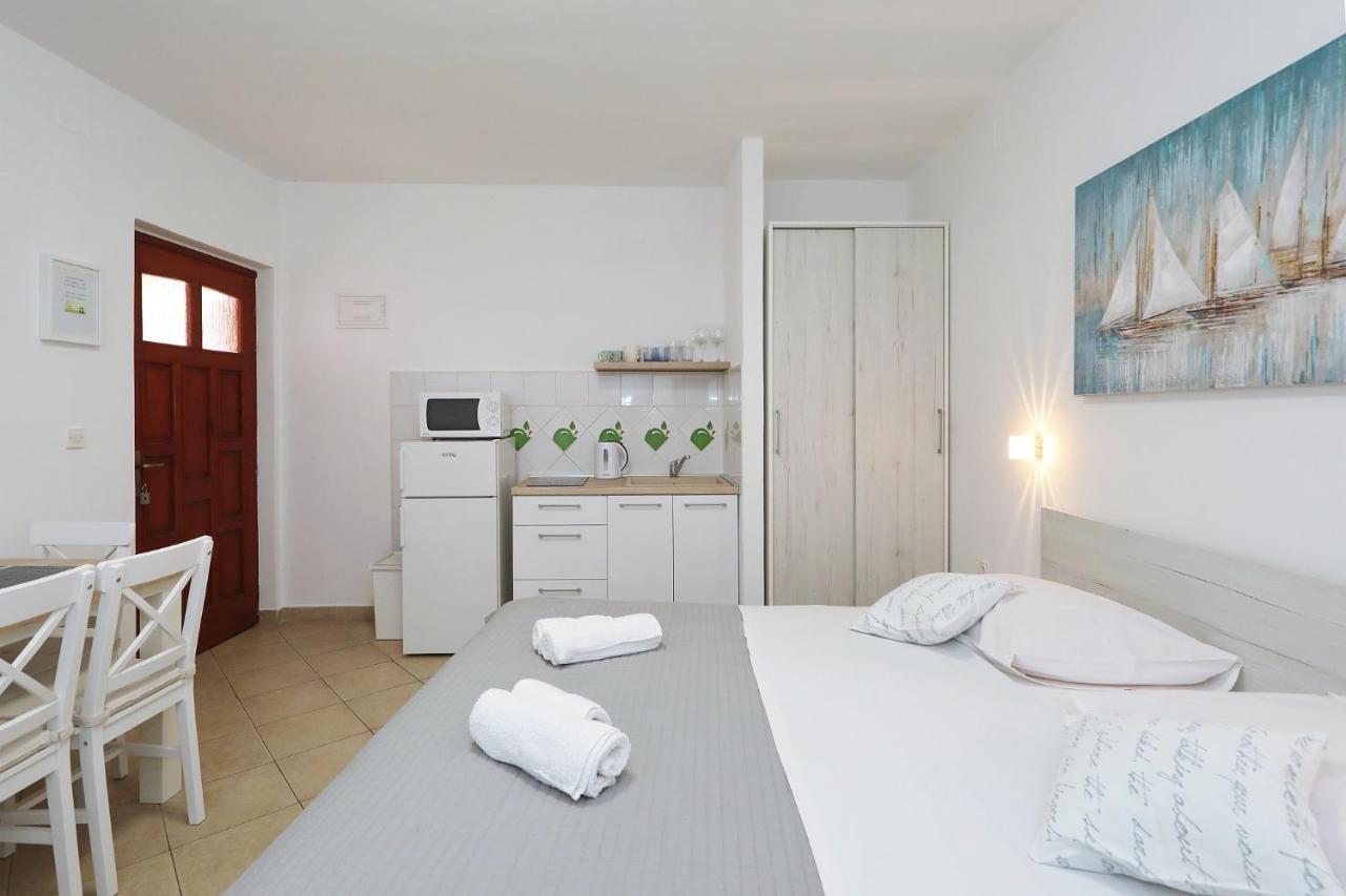 Apartmani Strpic Biograd Na Moru Dış mekan fotoğraf