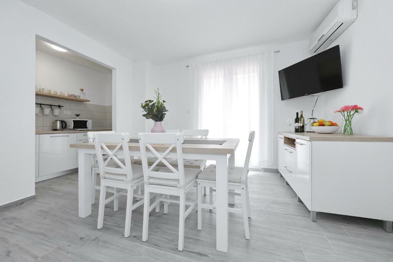 Apartmani Strpic Biograd Na Moru Dış mekan fotoğraf