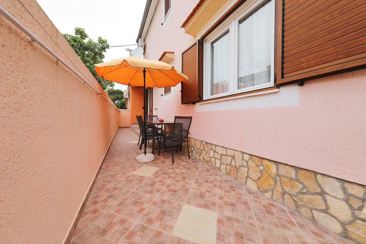 Apartmani Strpic Biograd Na Moru Dış mekan fotoğraf